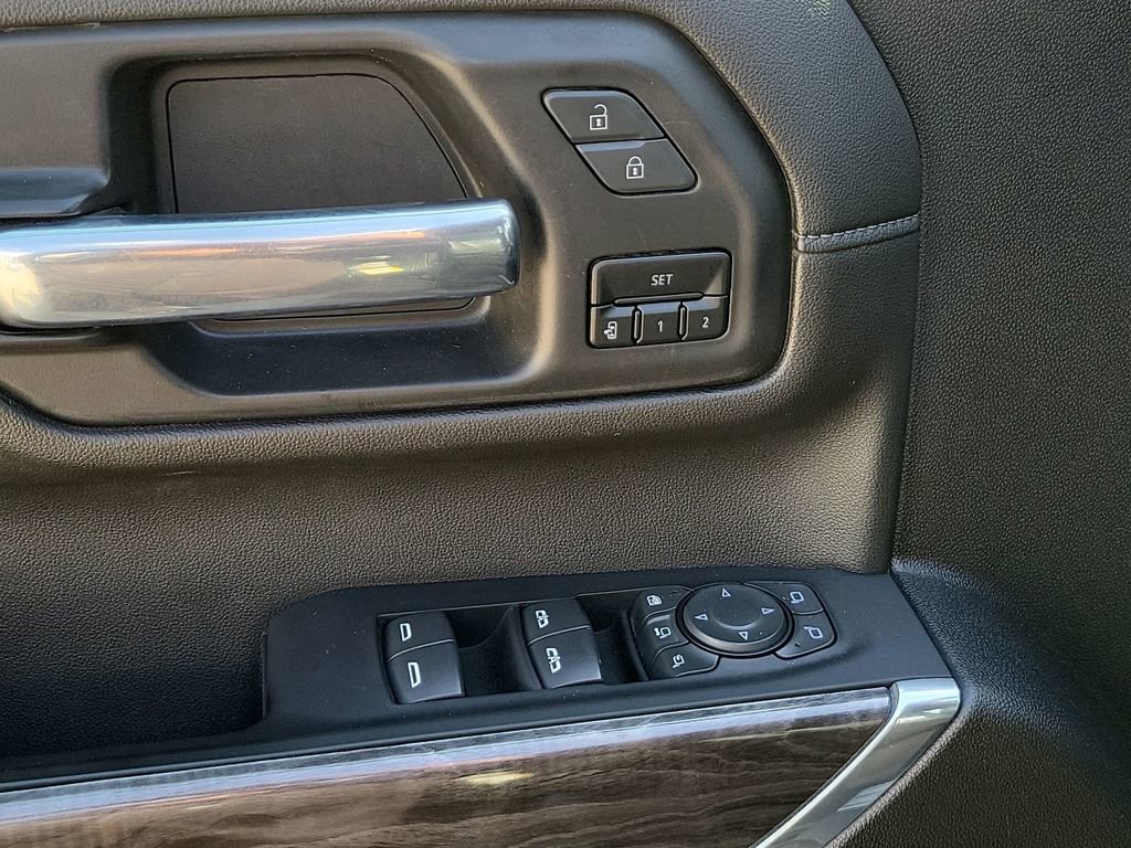 Certified 2022 Chevrolet Silverado 3500 LTZ w/ LTZ Plus Package image 23