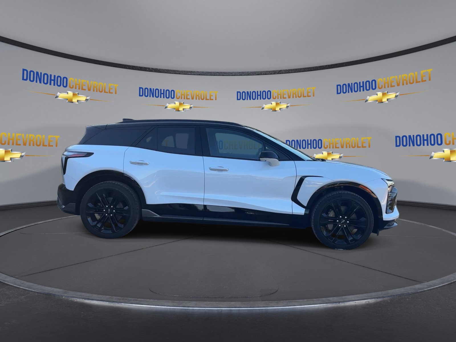 New 2027 Chevrolet Blazer EV SS AWD/4WD image 9