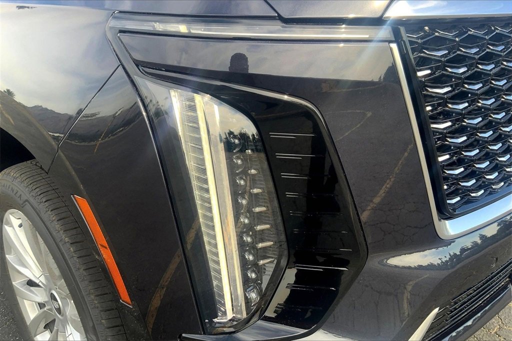 New 2026 Cadillac Escalade 4WD w/ LPO, Floor Liner Package image 14