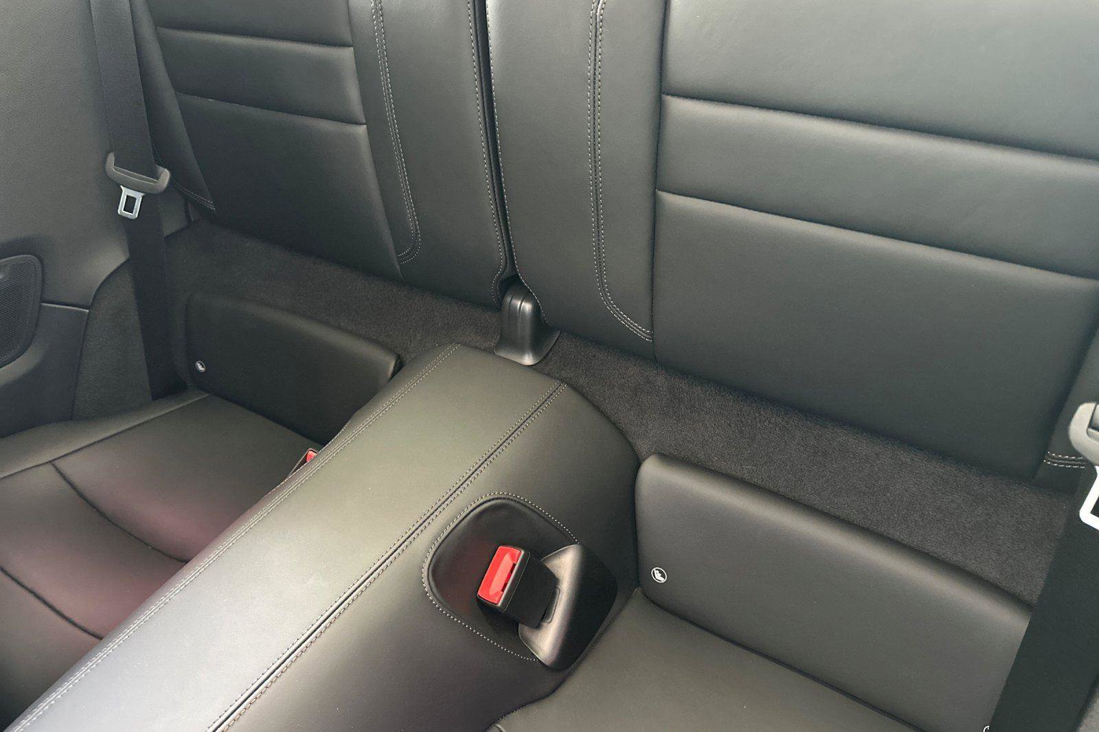 Used 2024 Porsche 911 Targa 4S w/ Premium Package image 11