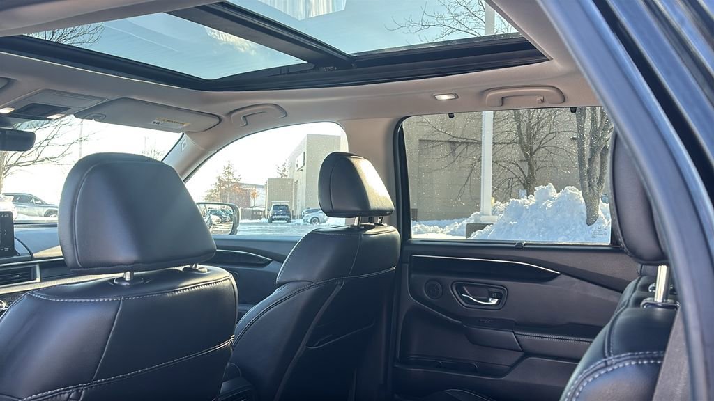 Used 2024 Honda Pilot Touring image 33