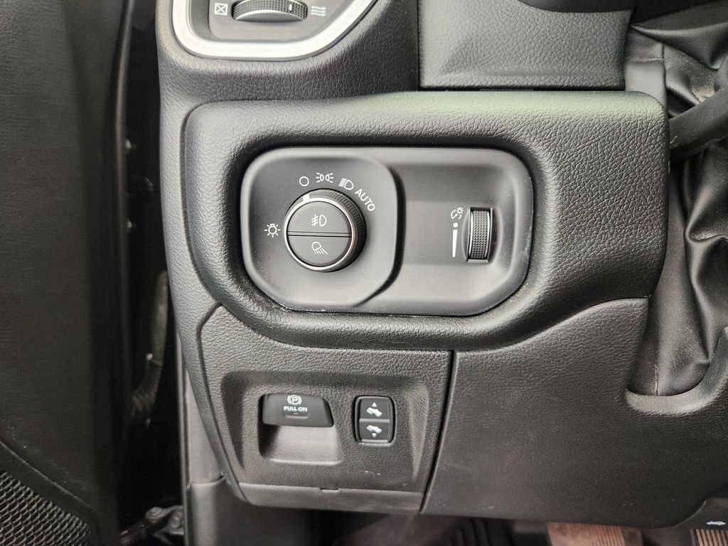 Used 2022 RAM 1500 Lone Star RWD image 21