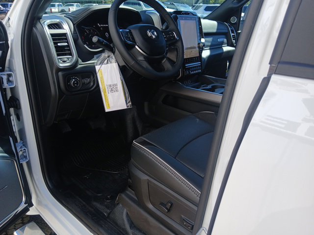 New 2027 RAM 5500 4x4 Crew Cab w/ Laramie Trim Package image 49