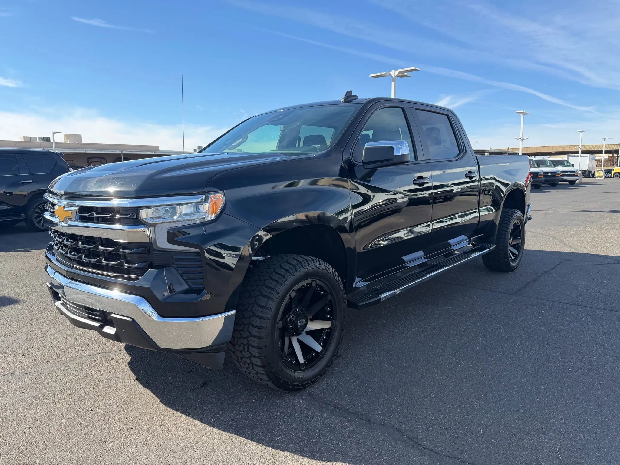 Used 2024 Chevrolet Silverado 1500 LT w/ Protection Package image 1
