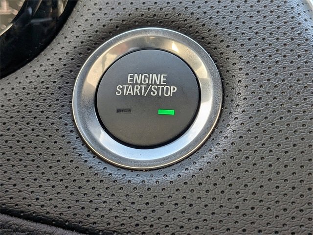 Certified 2025 Cadillac XT5 Premium Luxury image 33