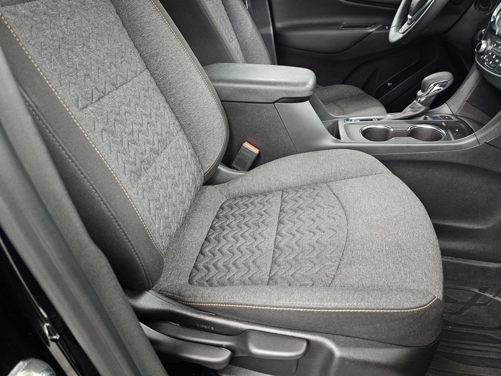 Used 2024 Chevrolet Equinox LT w/ LPO, Floor Liner Package AWD/4WD image 21