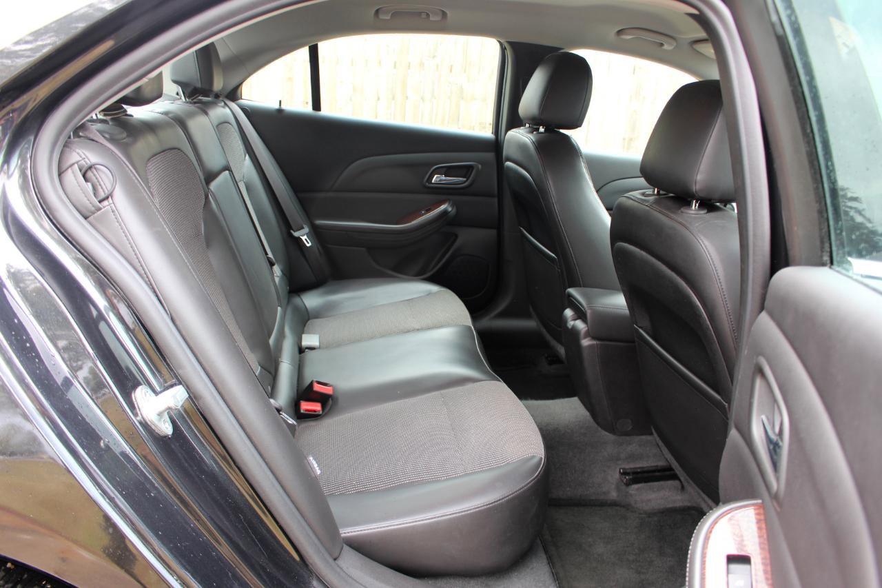 Used 2013 Chevrolet Malibu LT FWD image 33