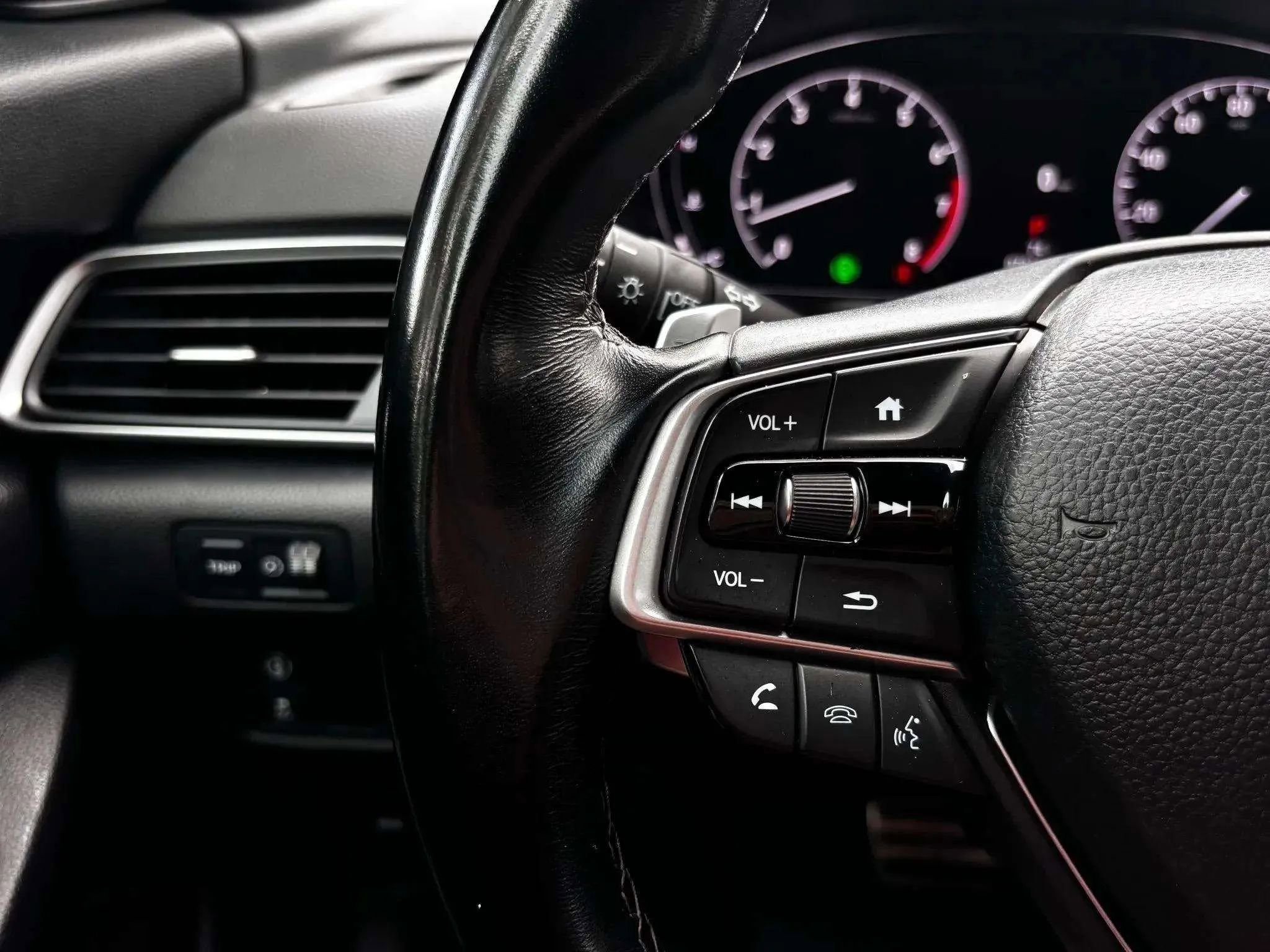 Used 2022 Honda Accord Sport image 23