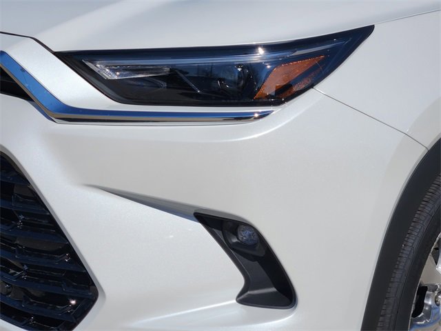 New 2026 Toyota Grand Highlander Limited image 6