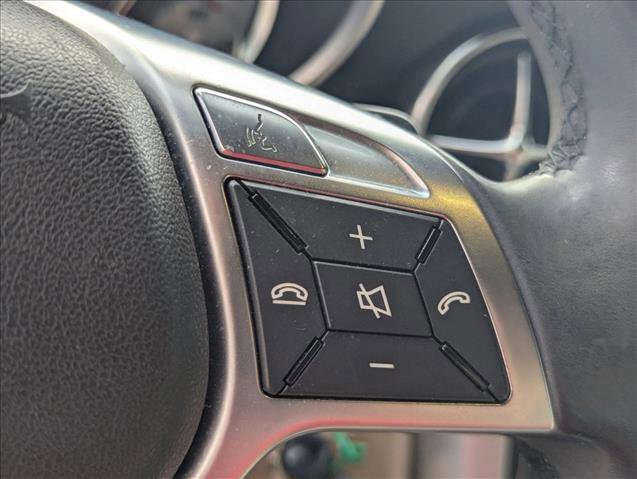 Used 2013 Mercedes-Benz SLK 250 image 9