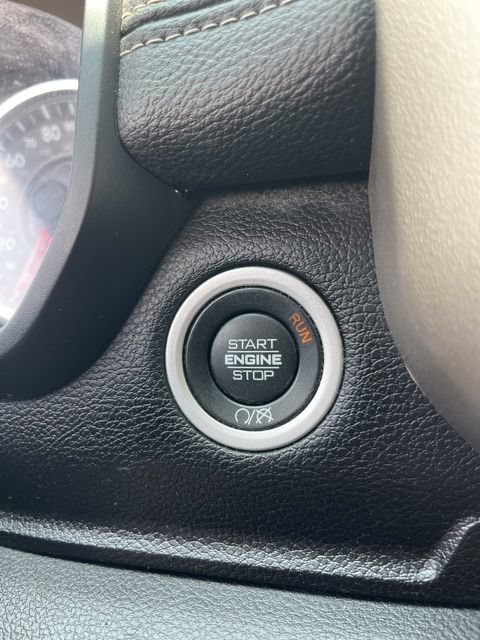 Used 2024 RAM 2500 Laramie AWD/4WD image 22