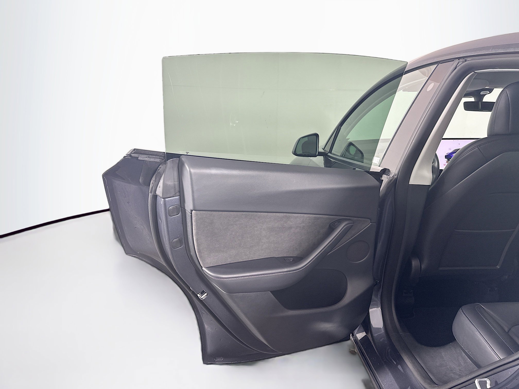 Used 2022 Tesla Model Y Performance image 25