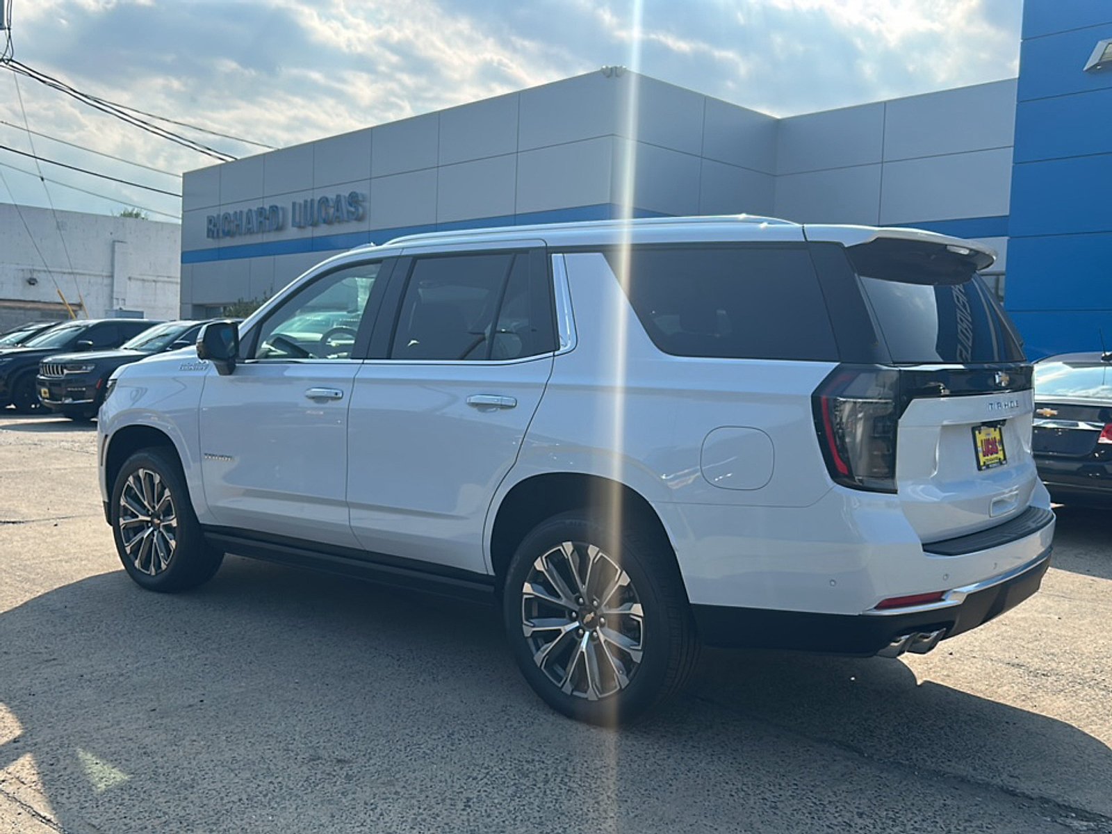 New 2026 Chevrolet Tahoe High Country AWD/4WD image 7