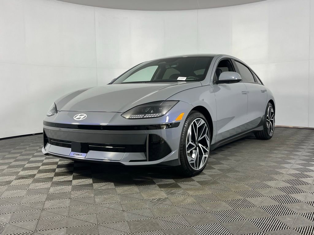 Used 2025 Hyundai Ioniq 6 SEL image 3