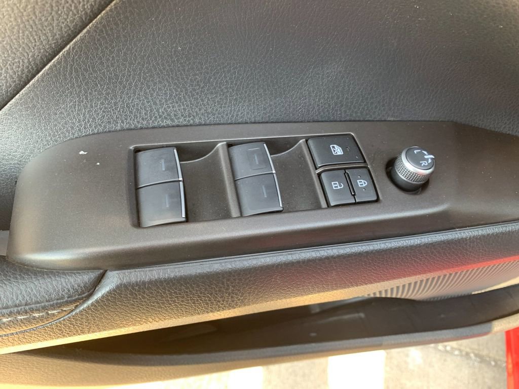 Used 2023 Toyota Camry XSE w/ Navigation Package image 13