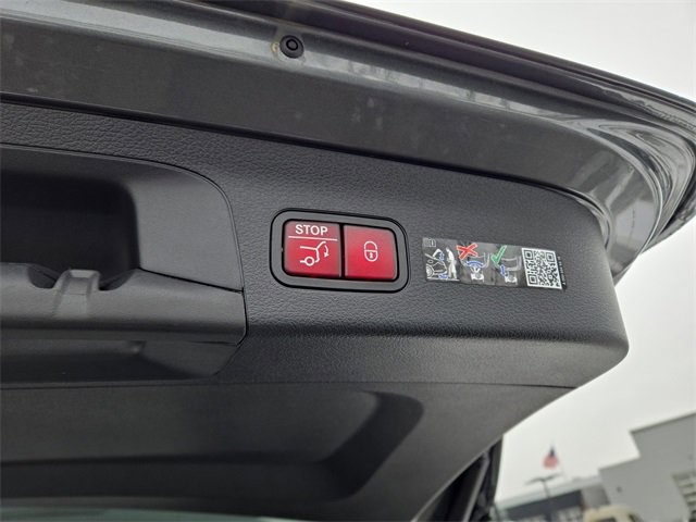 New 2026 Mercedes-Benz GLS 450 4MATIC image 33