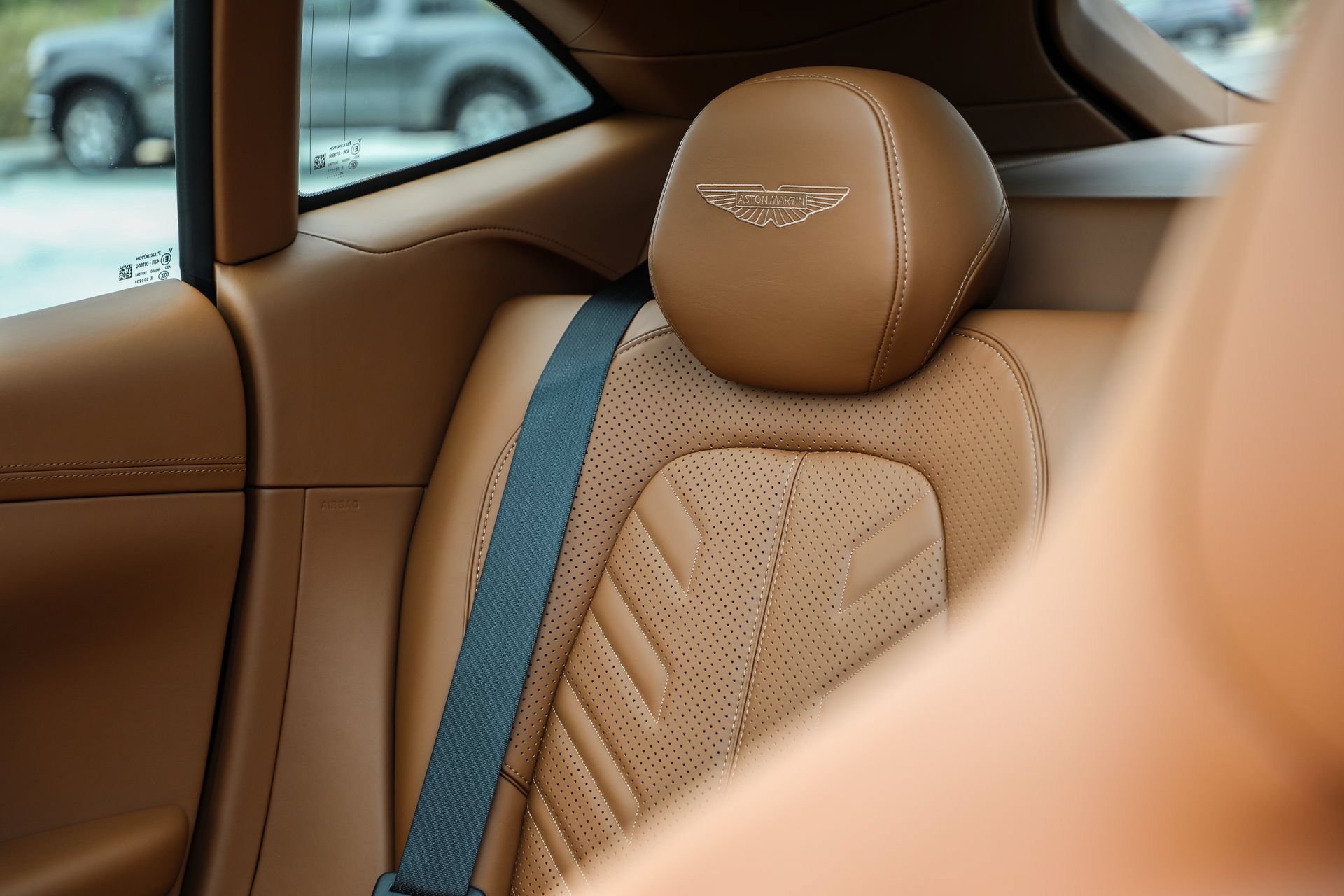 Used 2022 Aston Martin DBX AWD/4WD image 68
