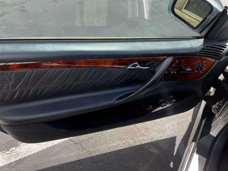 Used 2001 Mercedes-Benz CL 600 image 20