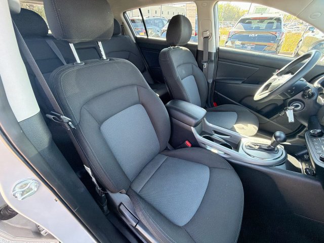 Used 2015 Kia Sportage LX FWD image 31