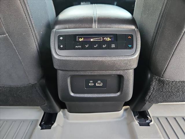 Used 2024 Nissan Pathfinder SV w/ Black Appearance Package FWD image 16