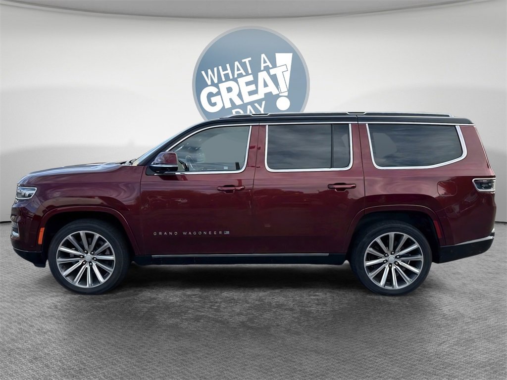 Used 2022 Jeep Grand Wagoneer Series II w/ Convenience Group III image 3