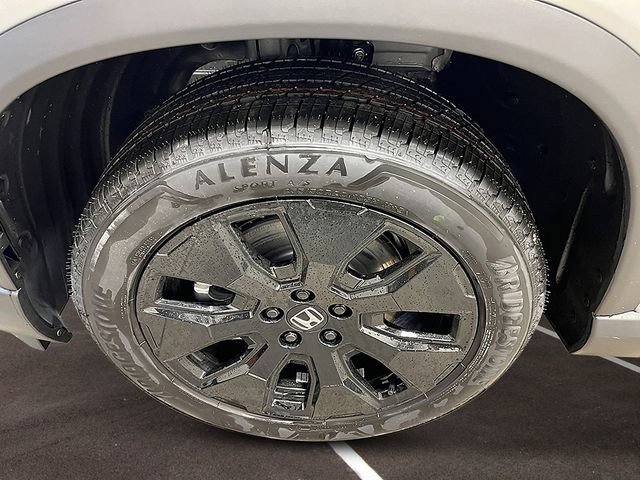 New 2026 Honda Pilot Black Edition image 11