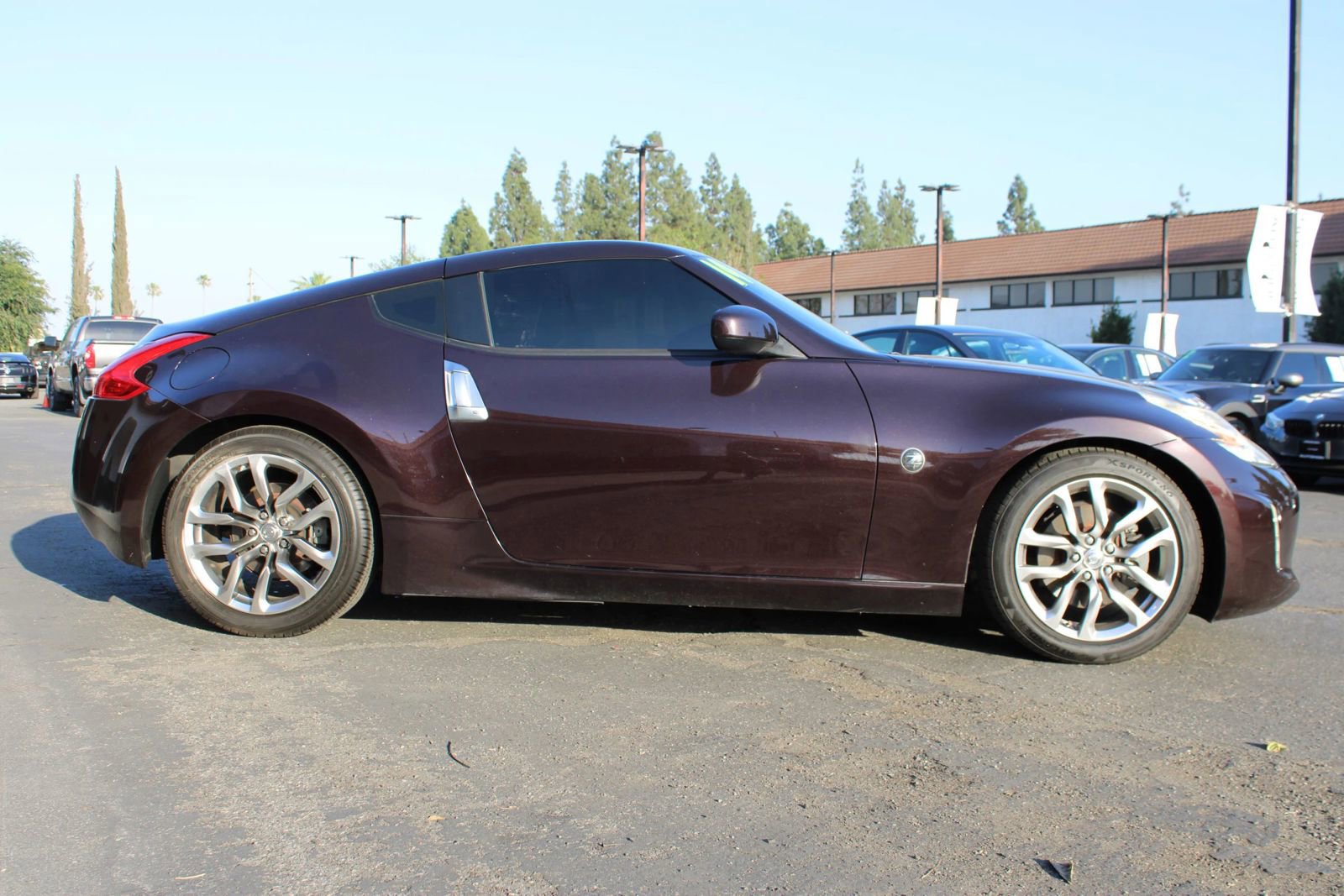 Used 2014 Nissan 370Z Coupe image 35
