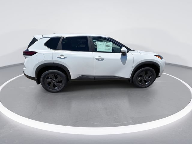 New 2026 Nissan Rogue SV w/ Cold Weather Package AWD/4WD image 9