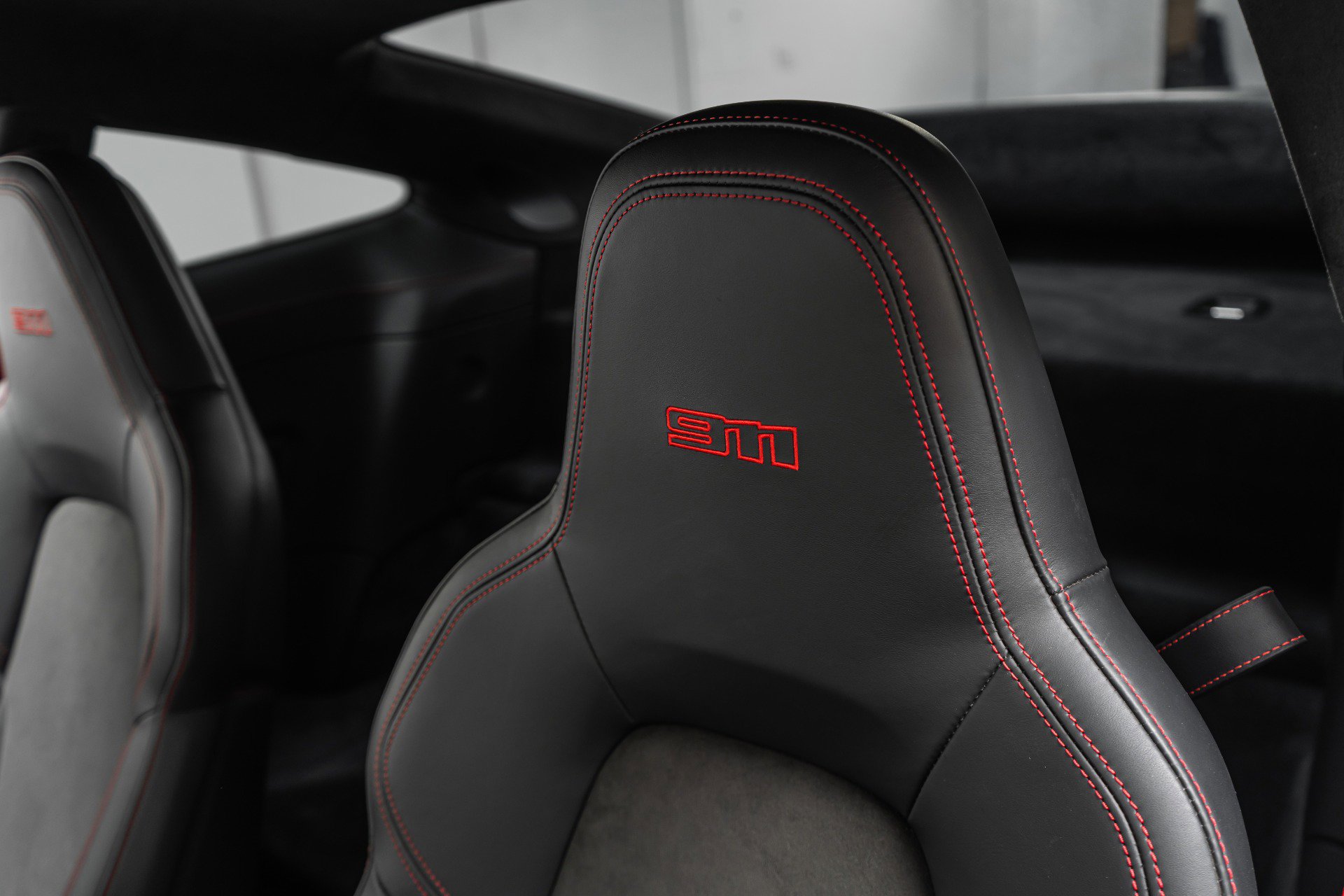 Used 2024 Porsche 911 Dakar AWD/4WD image 18