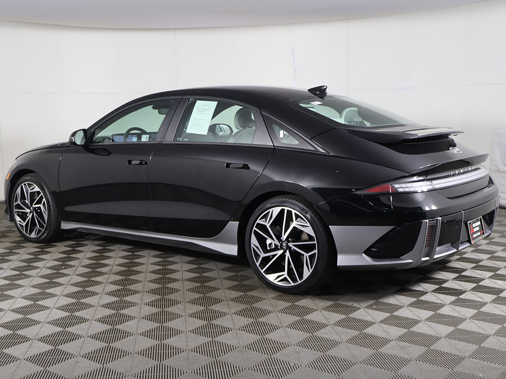Used 2024 Hyundai Ioniq 6 SEL RWD image 10