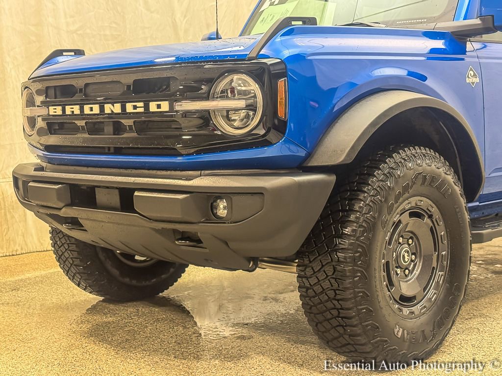 Used 2024 Ford Bronco Outer Banks image 4