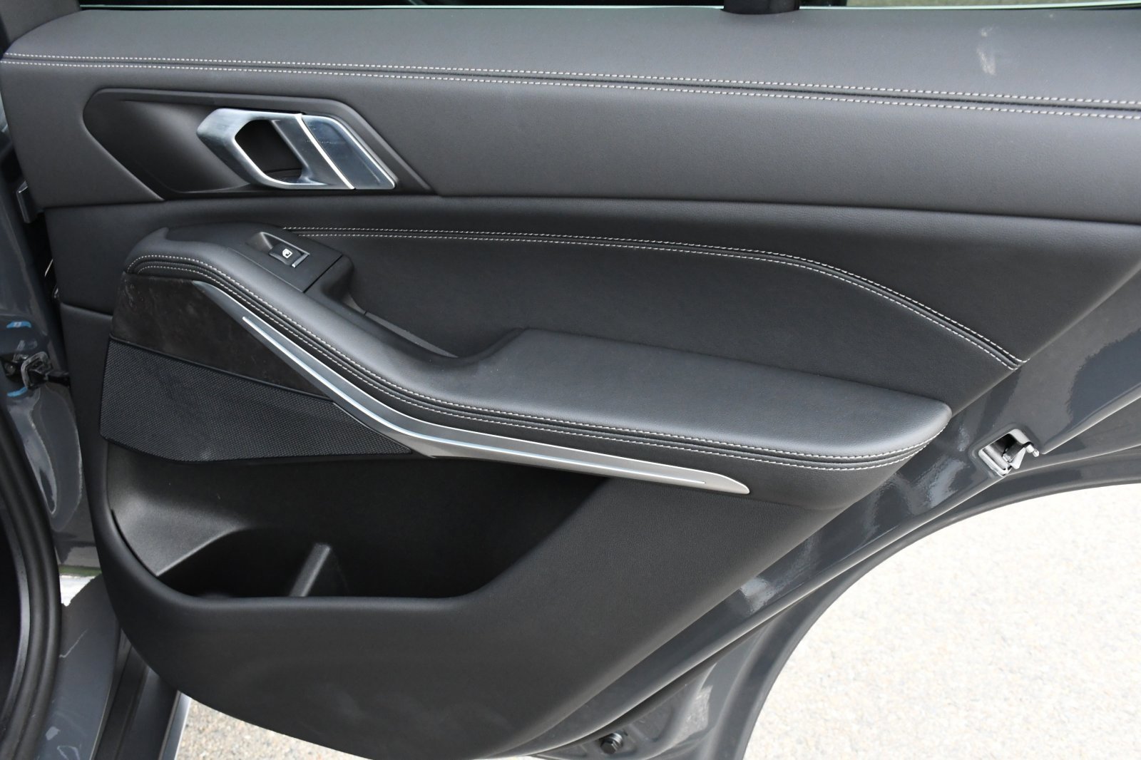 Used 2026 BMW X5 xDrive40i image 21