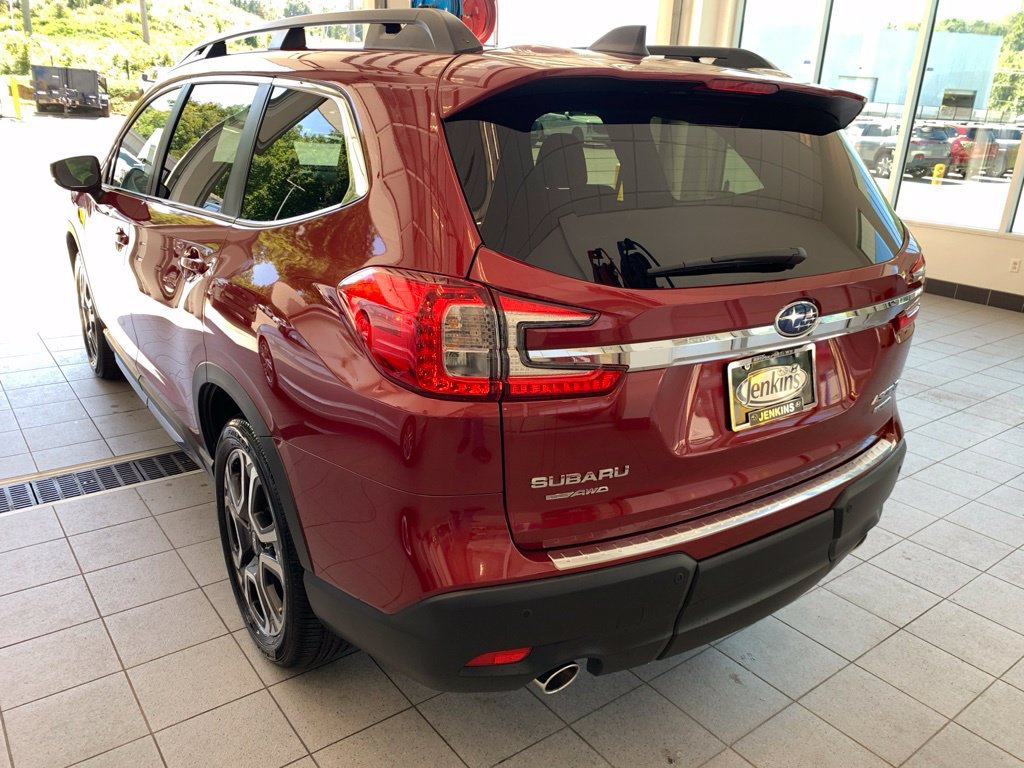 New 2026 Subaru Ascent Limited AWD/4WD image 14