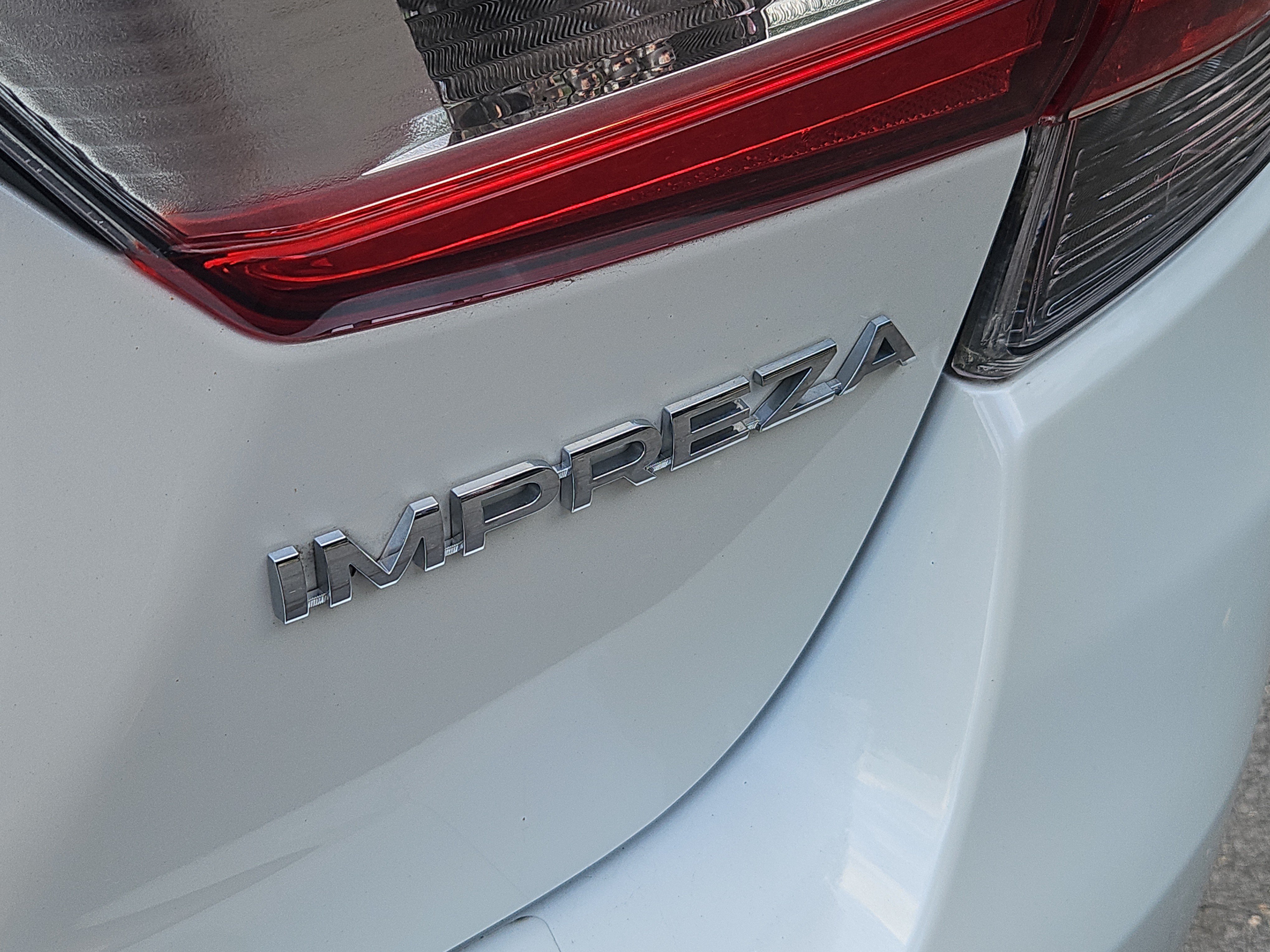 Used 2020 Subaru Impreza 2.0i Premium AWD/4WD image 5