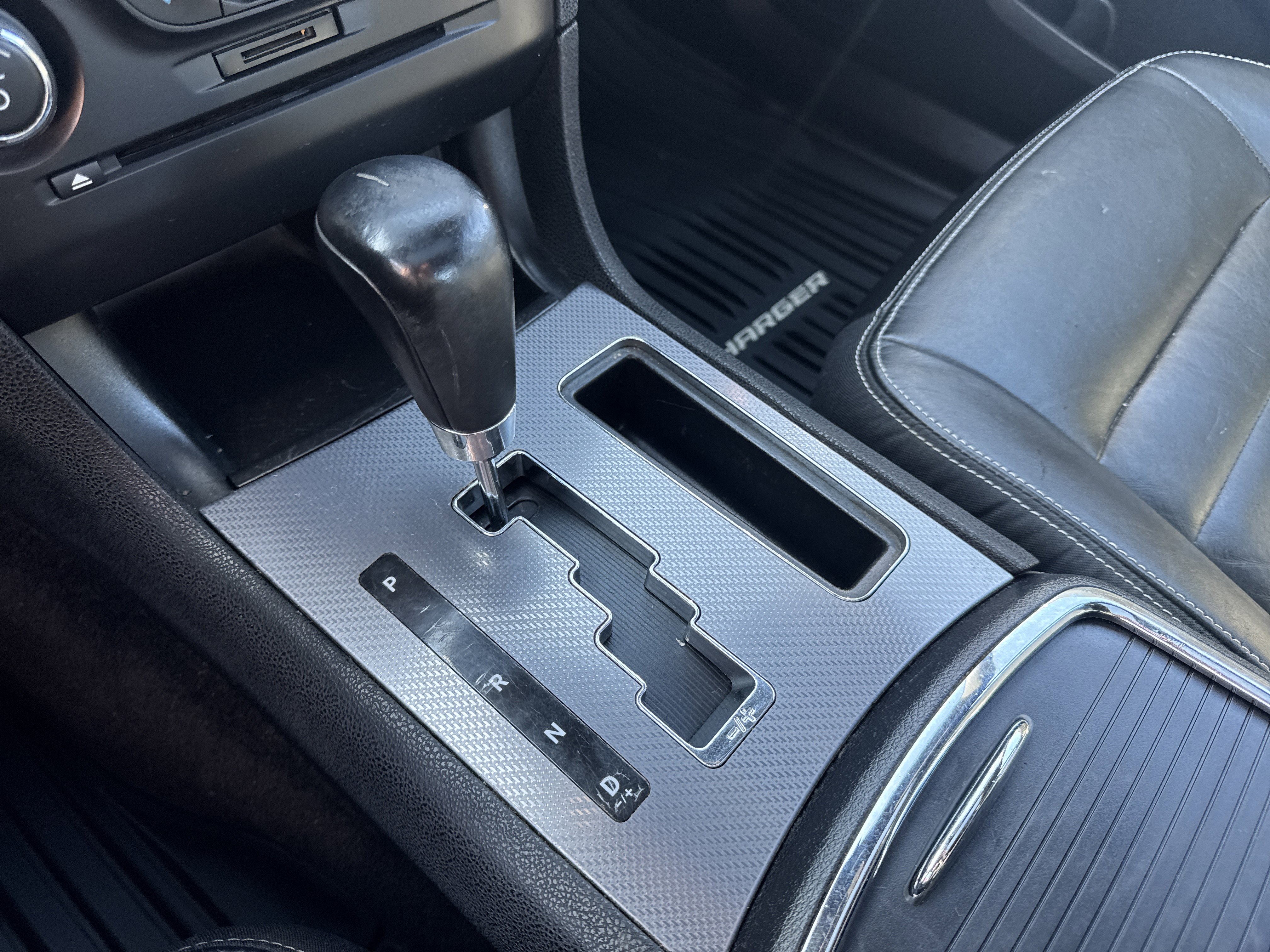 Used 2011 Dodge Charger R/T AWD/4WD image 23