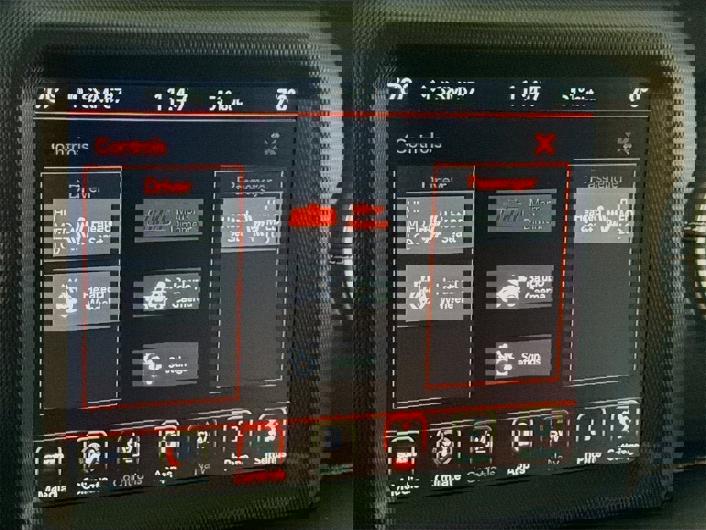 Used 2023 Jeep Wrangler Unlimited Sahara w/ Cold Weather Group image 14