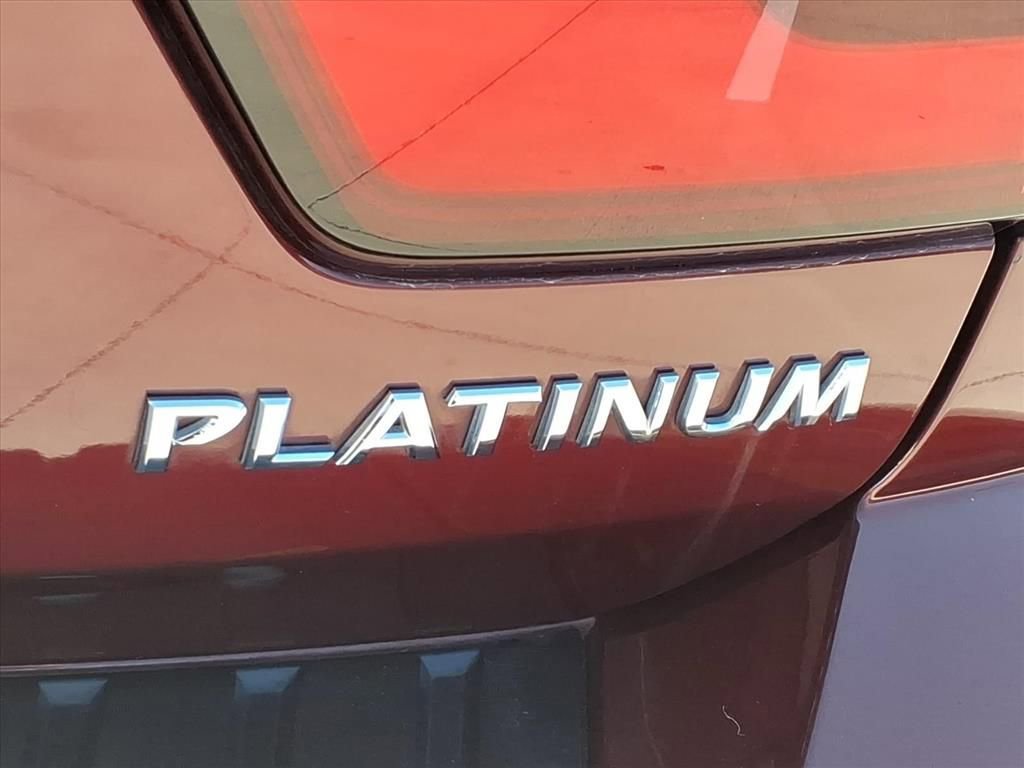 Used 2023 Nissan Armada Platinum w/ Captain's Chairs Package image 10