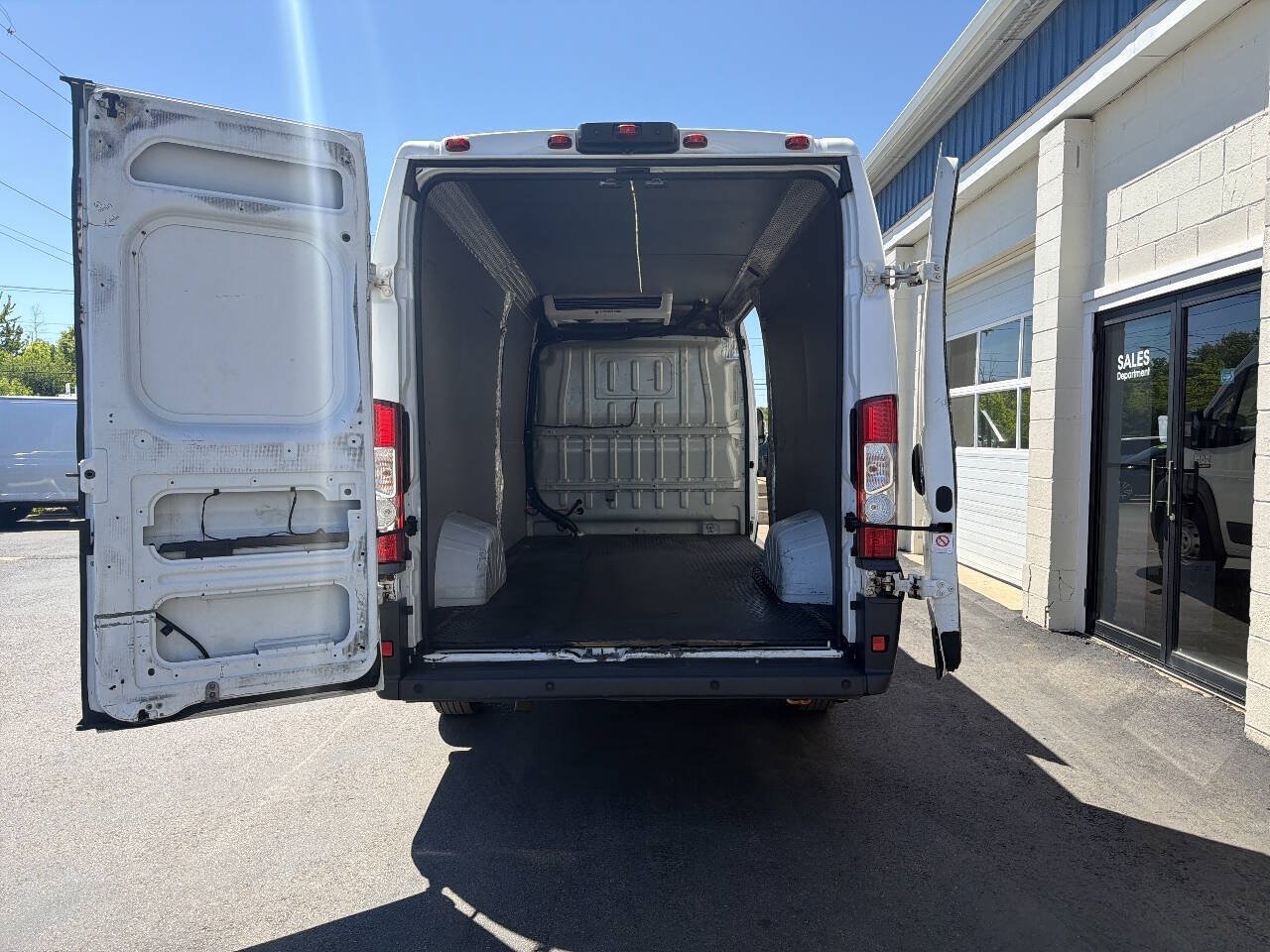 Used 2018 RAM ProMaster 3500 w/ Interior Convenience Group FWD image 10