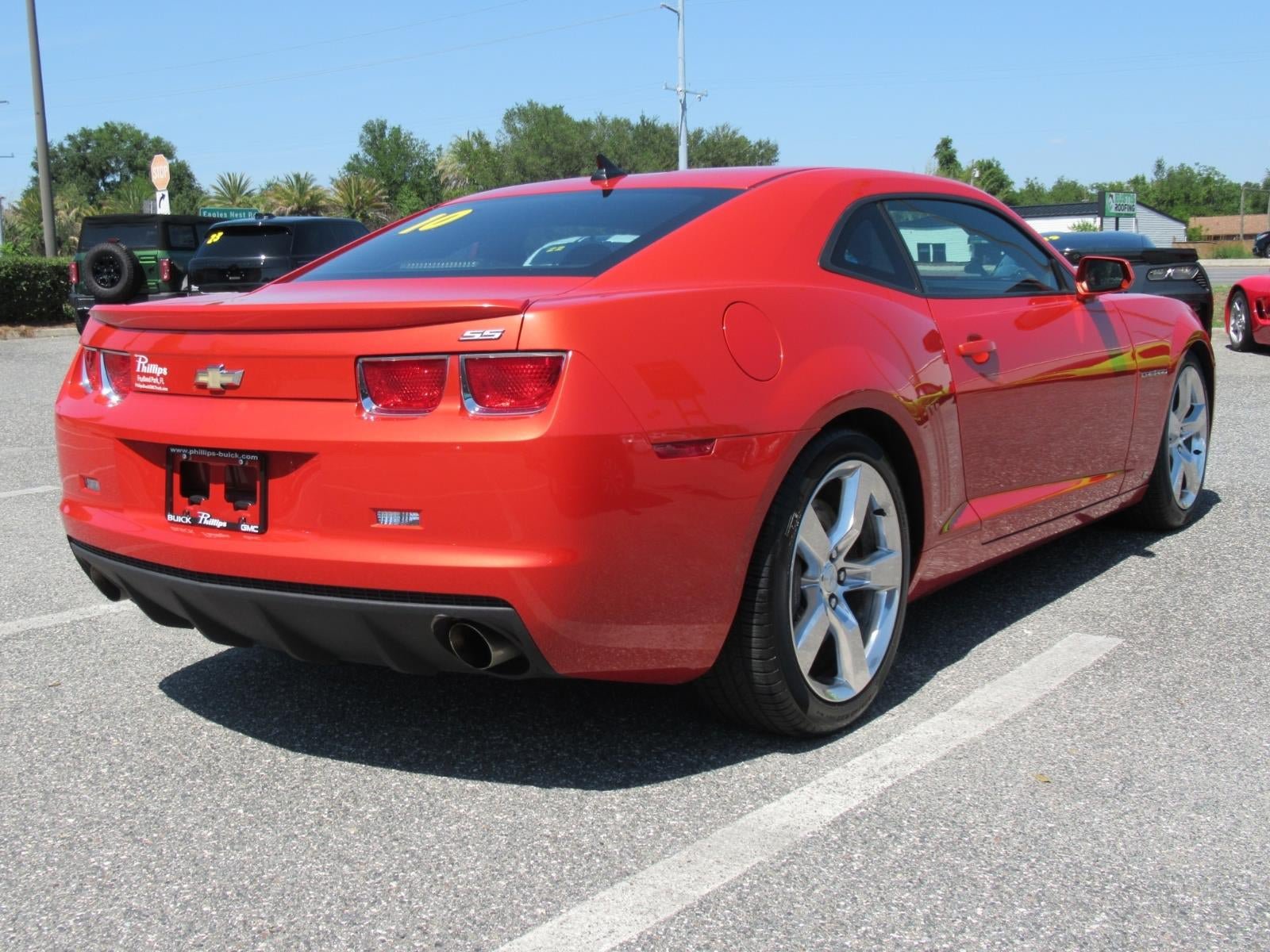 Used 2010 Chevrolet Camaro SS w/ RS Package RWD image 7