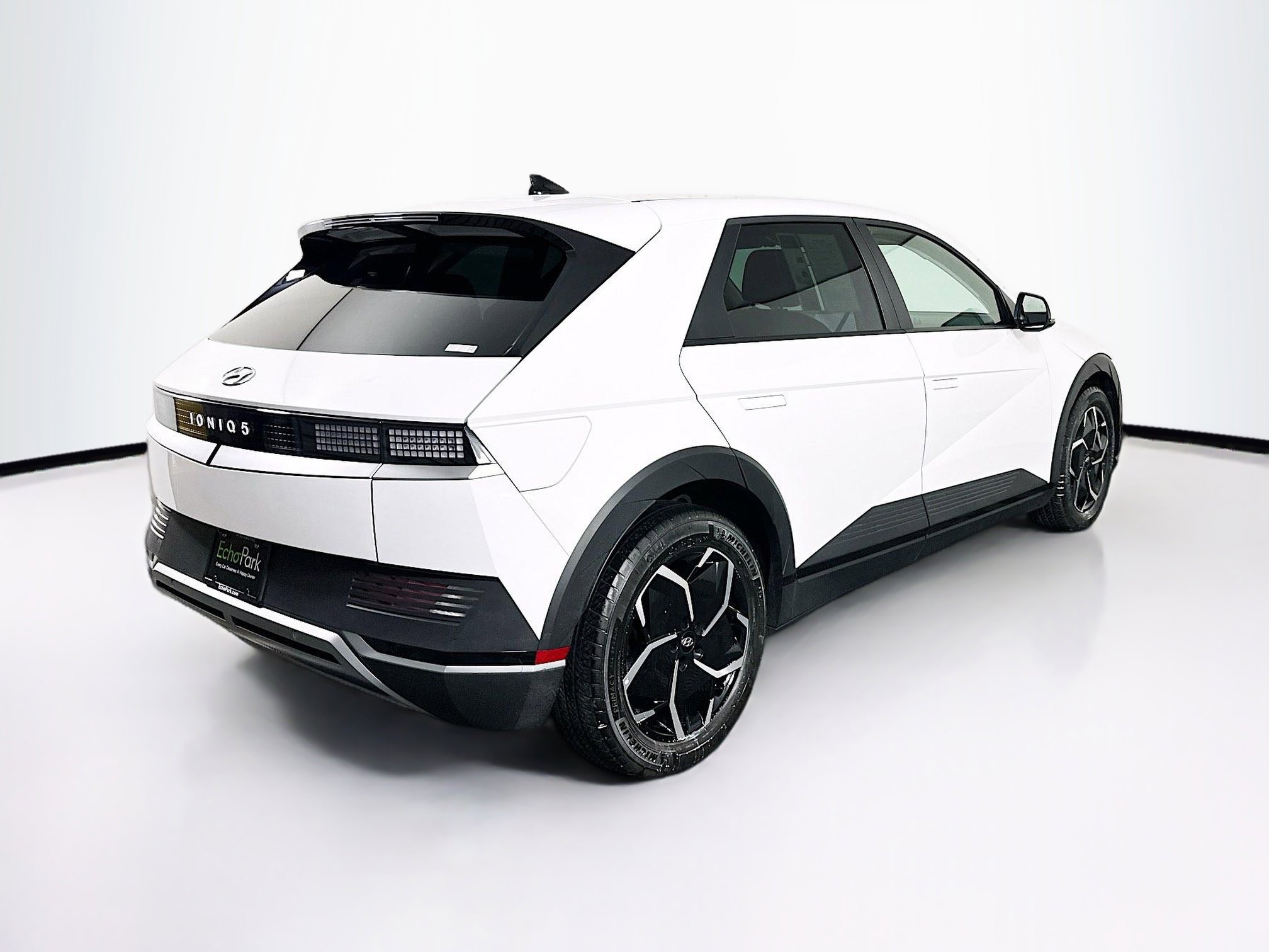 Used 2024 Hyundai Ioniq 5 SEL image 9