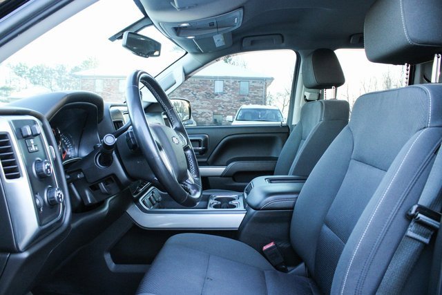 Used 2018 Chevrolet Silverado 1500 LT w/ All Star Edition image 12