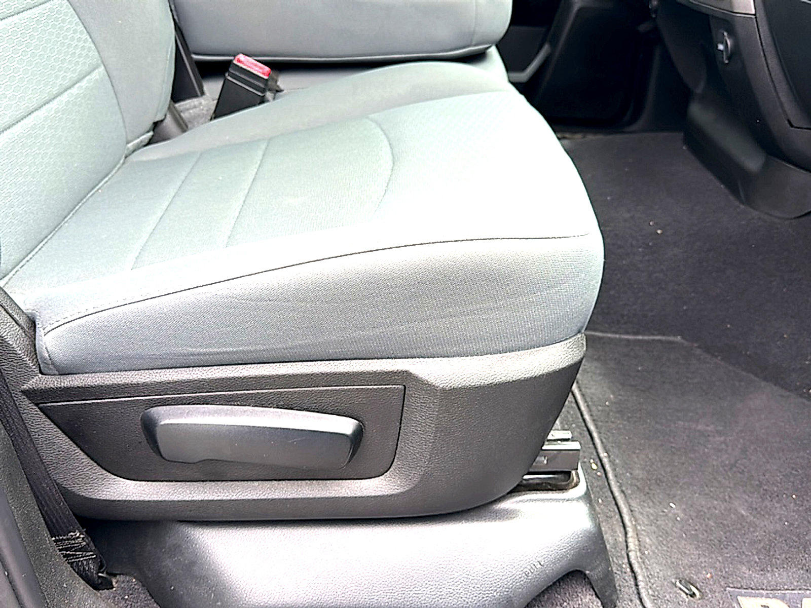 Used 2020 RAM 1500 Tradesman w/ Popular Equipment Group RWD image 26