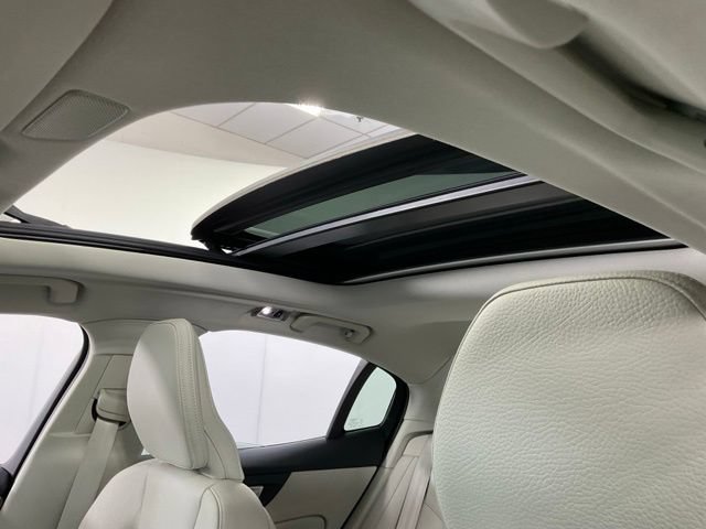 Used 2021 Volvo S60 T8 Inscription w/ Climate Package AWD/4WD image 24