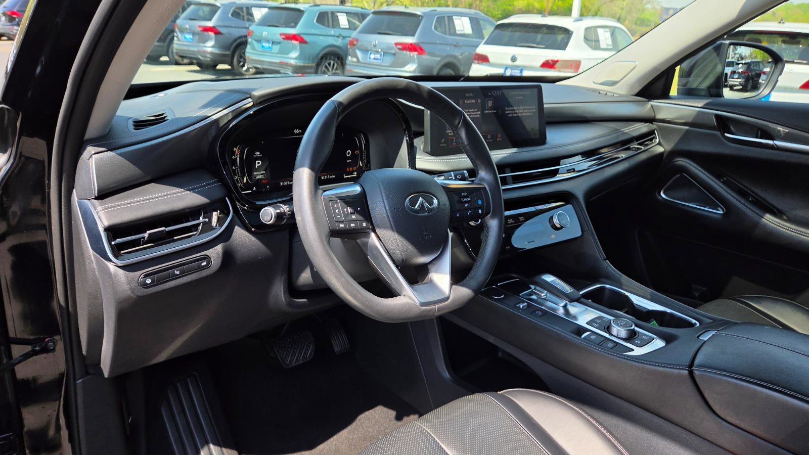 Used 2023 INFINITI QX60 Luxe w/ Vision Package image 22