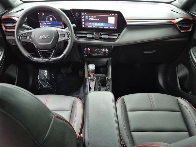 Used 2024 Chevrolet TrailBlazer RS w/ Driver Confidence Package AWD/4WD image 16