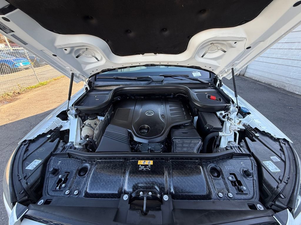 Used 2020 Mercedes-Benz GLS 450 4MATIC image 29