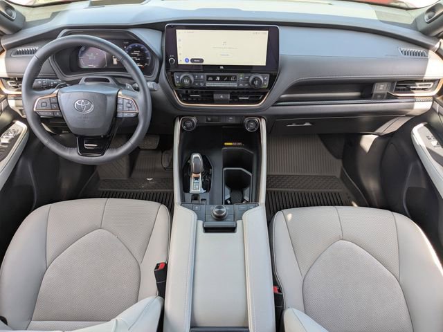 Used 2026 Toyota Grand Highlander AWD Hybrid image 16