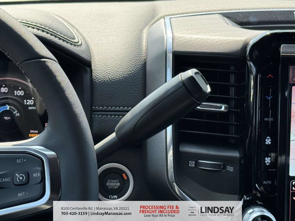 New 2026 RAM 2500 Laramie AWD/4WD image 30