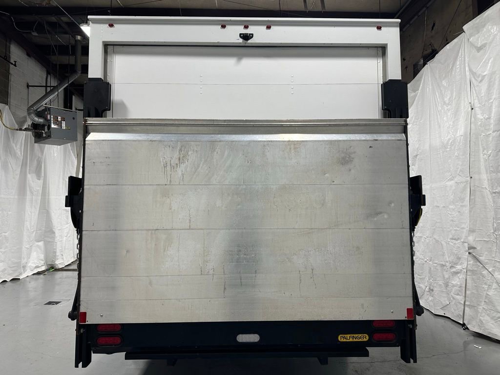 Used 2022 Chevrolet Express 3500 w/ Power Convenience Package image 6
