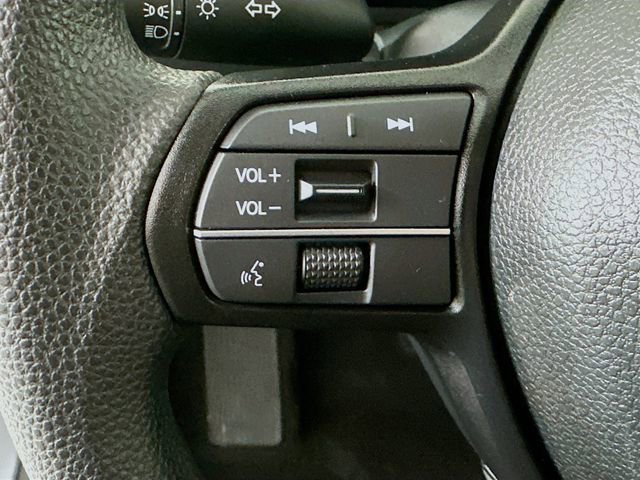 Certified 2025 Honda Accord SE image 10